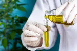 Read more about the article Cannabis Homogenizers 101: Types, Uses, and How to Pick the Best One