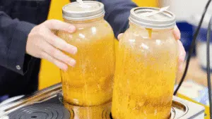 Read more about the article Full Spectrum vs. Distillate: What’s the Difference?