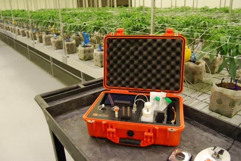LightLab 3 Cannabis Analyzer
