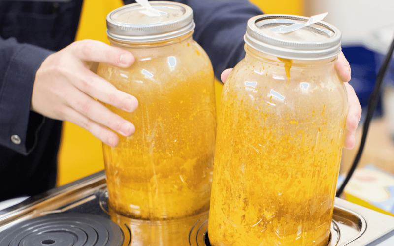 Full Spectrum vs. Distillate: What’s the difference?