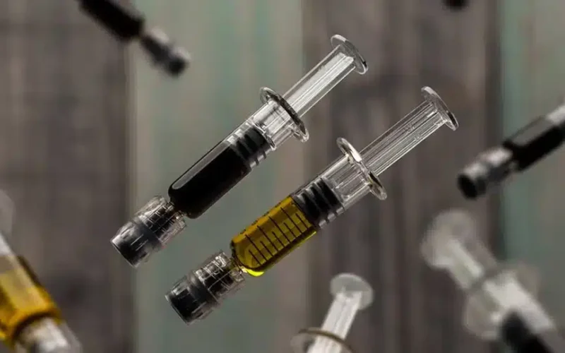 RSO vs. Distillate: Understanding the Differences and Choosing the Right Cannabis Extract