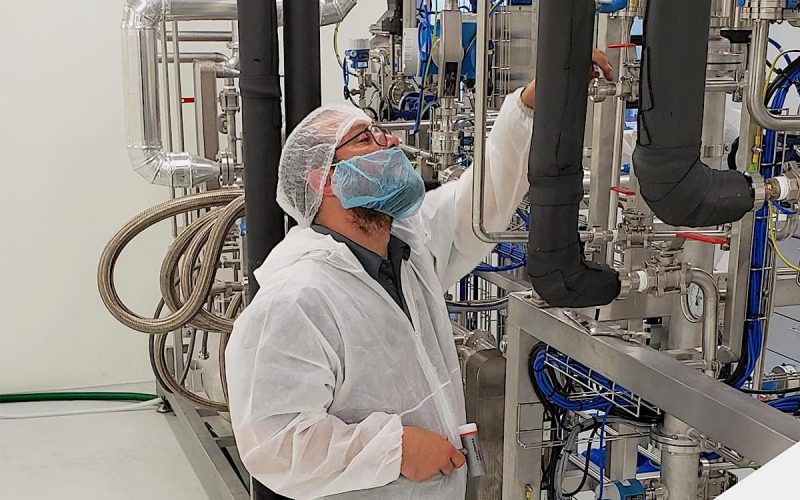 CryoEXS 400 equipment